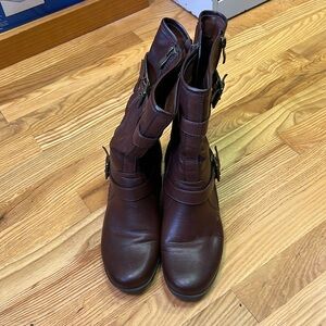 Super cute mid calf boots by Bass.